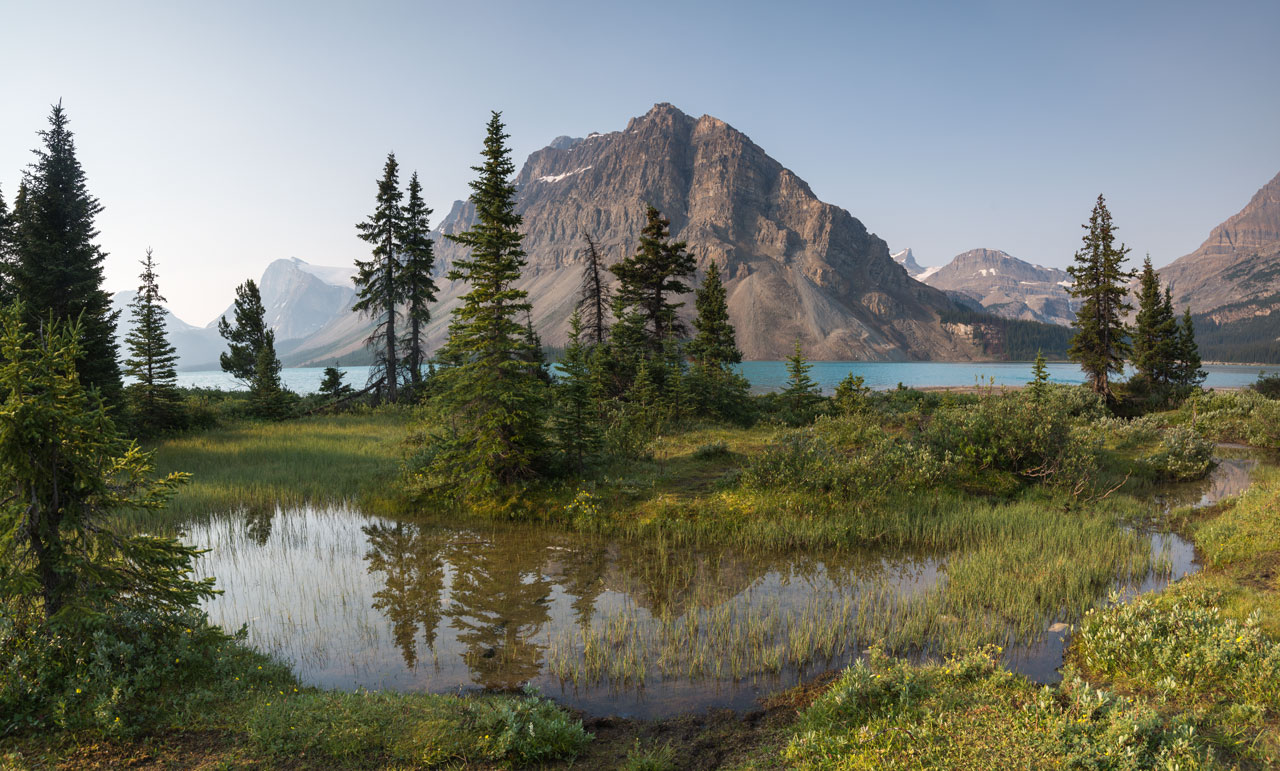 Ausnahmsweise ein ruhiges Plätzchen: Der Bow Lake in Banff